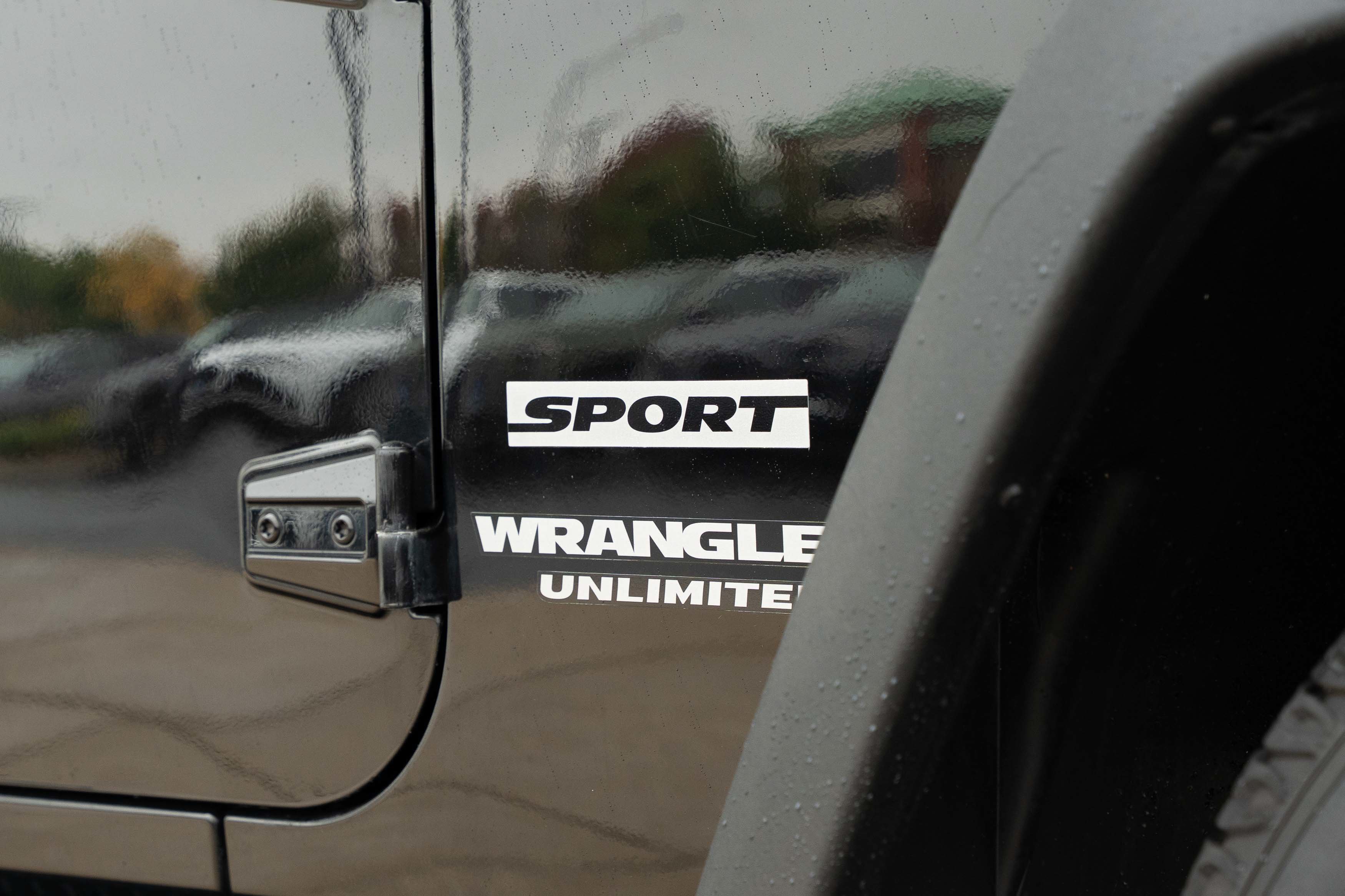 Used 2017 Jeep Wrangler Unlimited Sport w/ Quick Order Package 24S AWD/4WD image 29