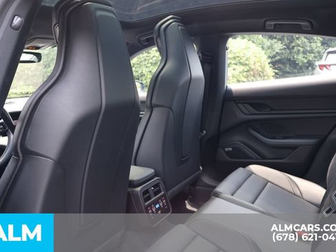Used 2022 Porsche Taycan 4S AWD/4WD image 18