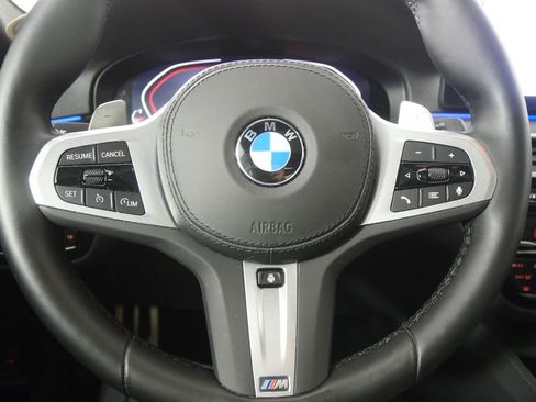 Used 2023 BMW 530i w/ Executive Package image 14