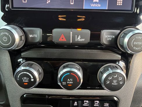 New 2026 RAM 1500 Express image 4