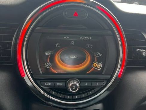 Used 2018 MINI Cooper 4-Door Hardtop FWD image 35