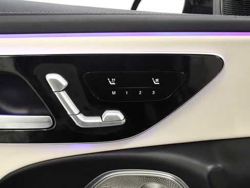 New 2026 Mercedes-Benz E 350 4MATIC Sedan image 16