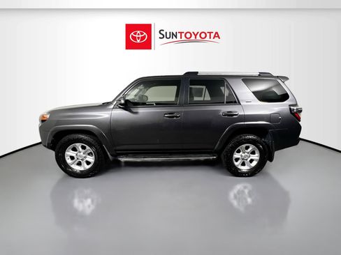 Used 2020 Toyota 4Runner SR5 Premium w/ Moonroof Package image 7