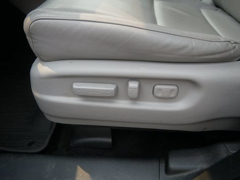 Used 2020 Honda Ridgeline RTL image 17