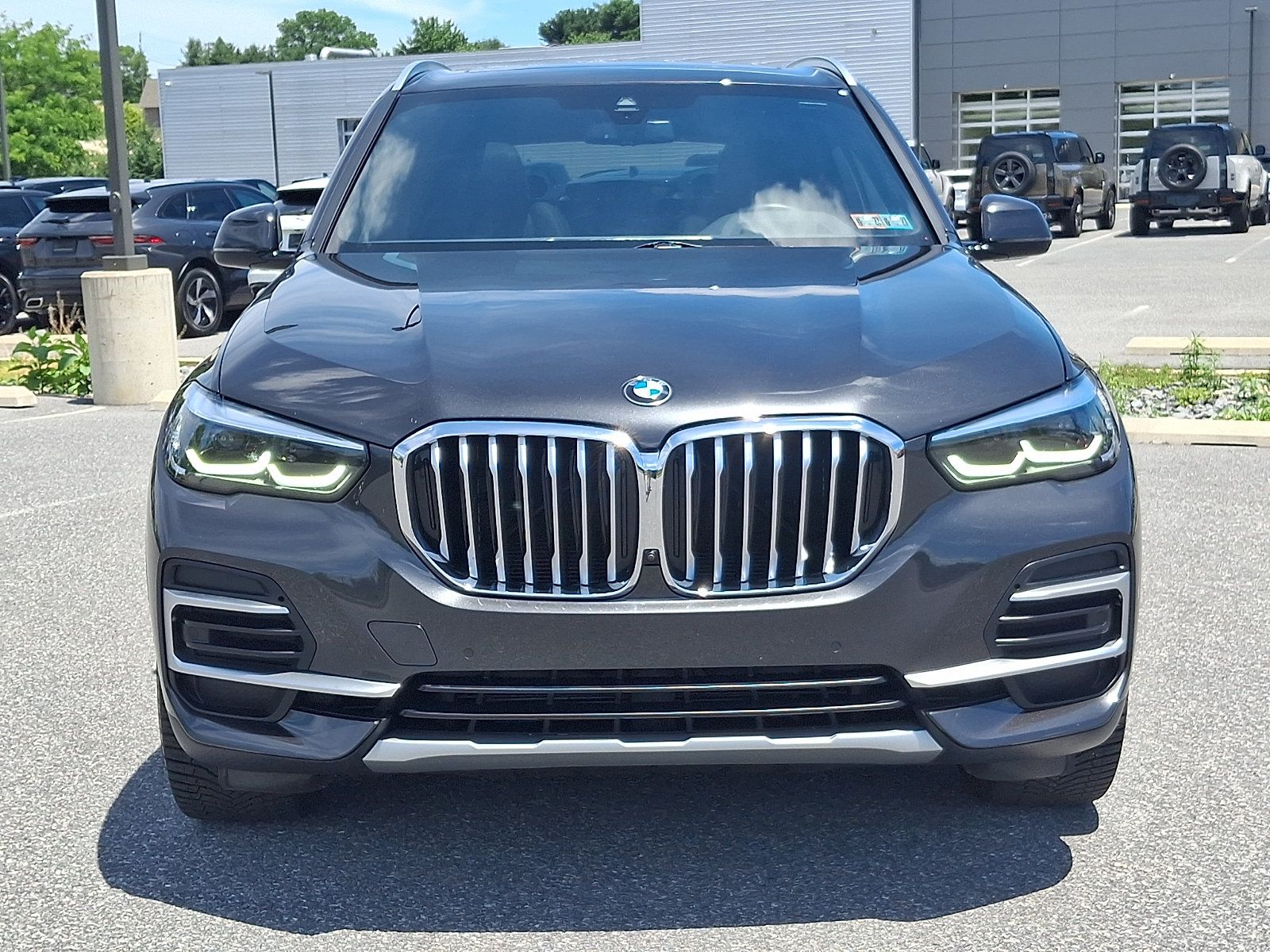 Used 2023 BMW X5 xDrive40i w/ Premium Package AWD/4WD image 8