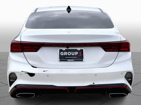 Used 2023 Kia Forte GT image 5