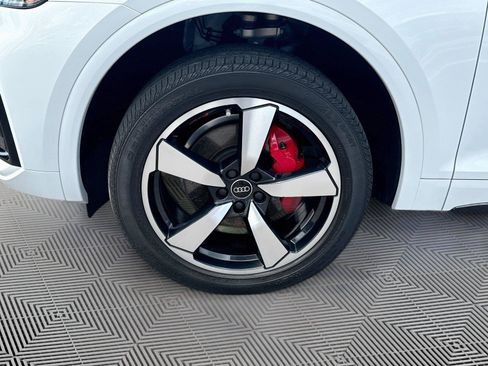 Certified 2024 Audi Q5 2.0T Premium Plus AWD/4WD image 33