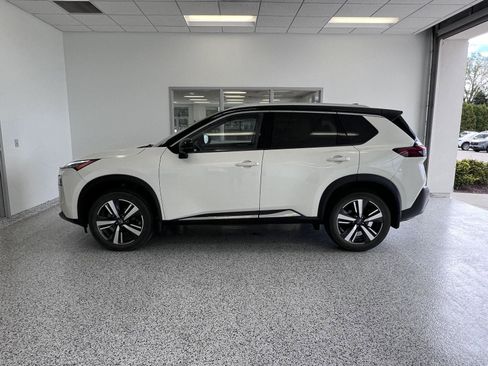 Used 2023 Nissan Rogue SL AWD/4WD image 13