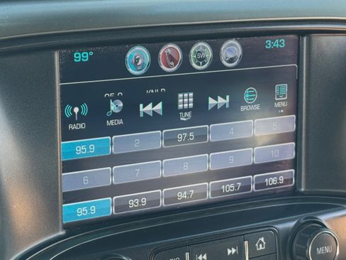 Used 2018 Chevrolet Silverado 3500 LTZ image 19