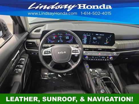 Used 2023 Kia Telluride EX w/ EX Captain's Chair Package FWD image 12