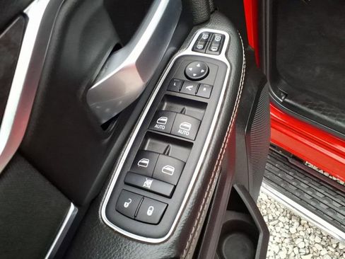 Used 2024 RAM 2500 Big Horn w/ Bed Utility Group image 32