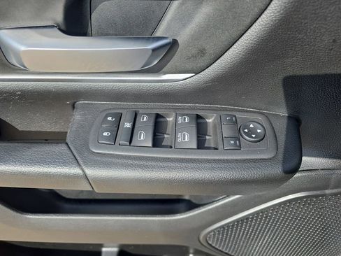 Used 2022 RAM 1500 Big Horn w/ Night Edition AWD/4WD image 29