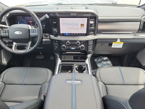 New 2026 Ford F250 Platinum AWD/4WD image 16