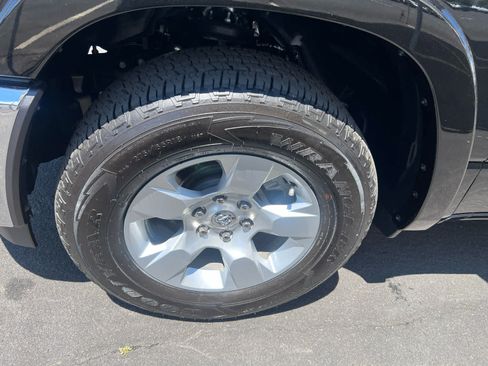 Used 2025 RAM 1500 Big Horn w/ Trailer Tow Group AWD/4WD image 6