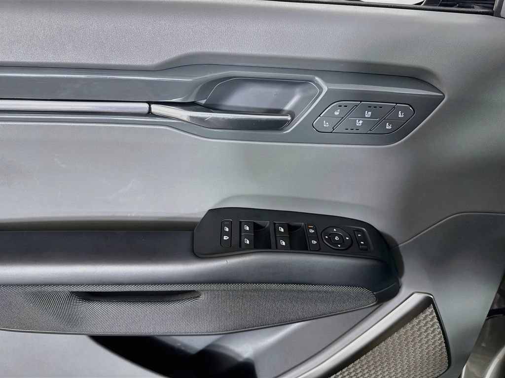 Used 2024 Kia EV9 GT-Line AWD/4WD image 23