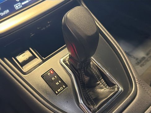 Used 2020 Subaru Outback image 24