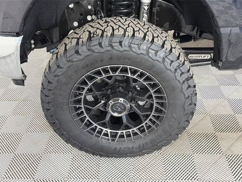 New 2026 Ford F250 Lariat w/ FX4 Off-Road Package image 8