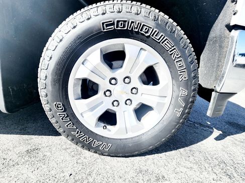 Used 2015 Chevrolet Silverado 1500 LTZ Z71 AWD/4WD image 31