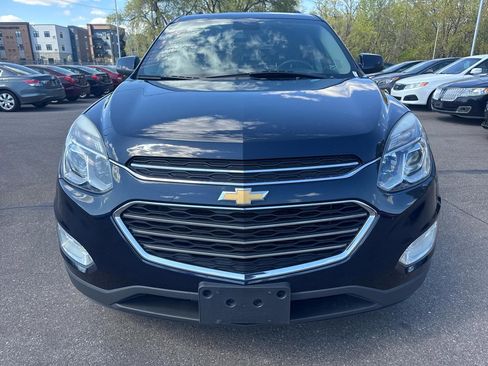 Used 2017 Chevrolet Equinox LT w/ Convenience Package AWD/4WD image 2