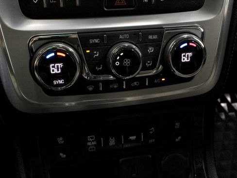 Used 2017 GMC Acadia Limited SLT AWD/4WD image 28