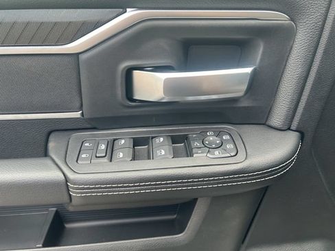 New 2026 RAM 3500 Big Horn AWD/4WD image 15