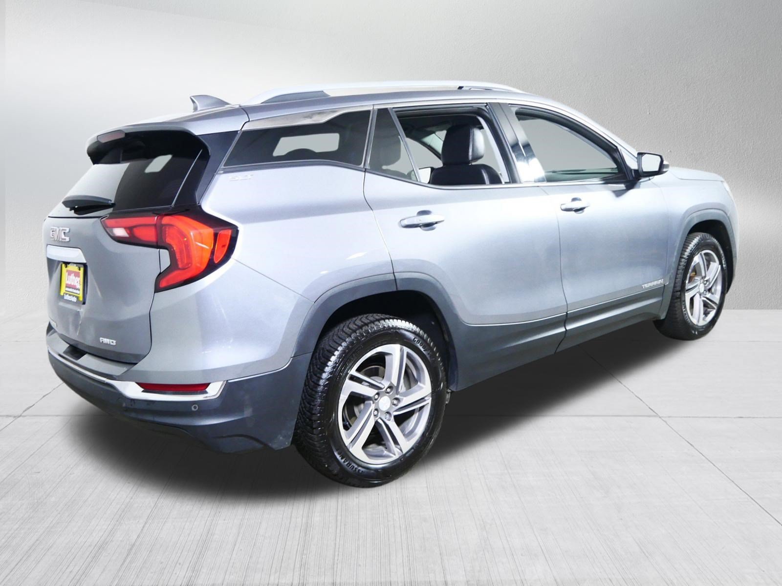 Used 2021 GMC Terrain SLT AWD/4WD image 7
