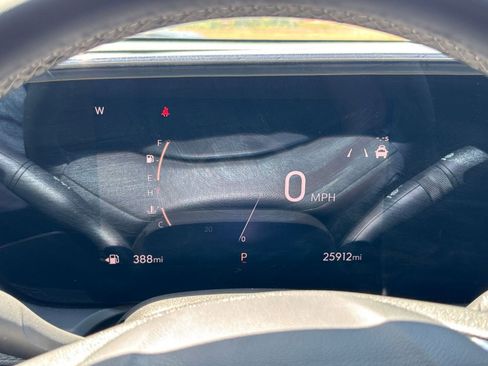 Used 2025 Buick Encore GX Preferred FWD image 36