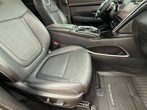 Used 2023 Hyundai Tucson Limited image 10