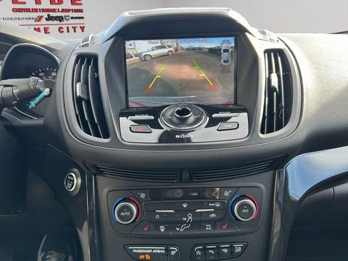 Used 2018 Ford Escape Titanium image 20