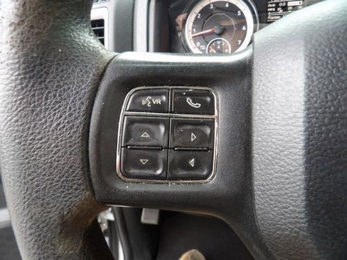 Used 2017 RAM 1500 Express image 45