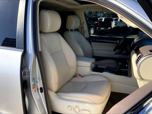 Used 2016 Lexus GX 460 image 8