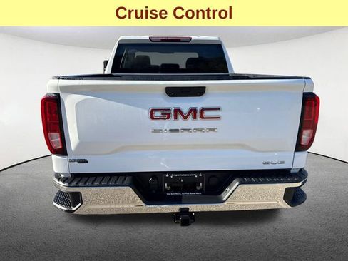 Used 2021 GMC Sierra 1500 SLE image 10