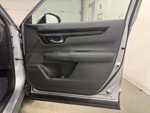 Used 2025 Honda CR-V EX-L image 27