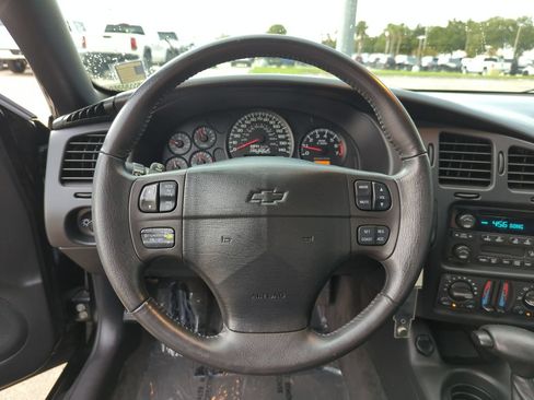 Used 2004 Chevrolet Monte Carlo SS FWD image 11