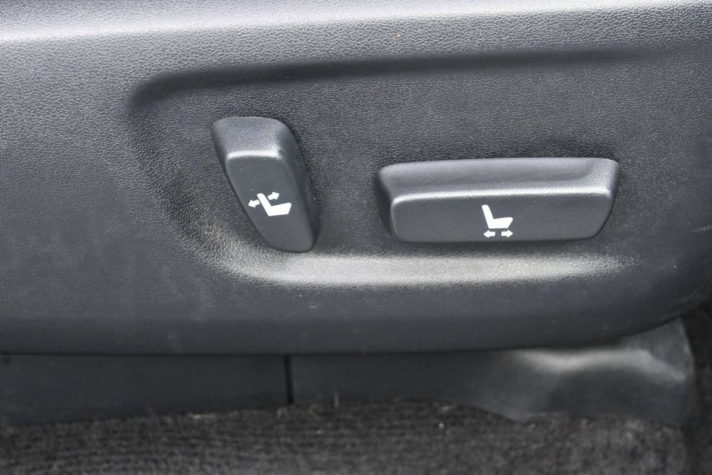 Used 2021 Toyota 4Runner Venture w/ Moonroof Package AWD/4WD image 36