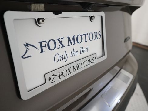 Certified 2025 Nissan Rogue SV image 37