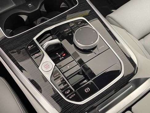 New 2026 BMW X5 xDrive40i w/ M Sport Package image 27