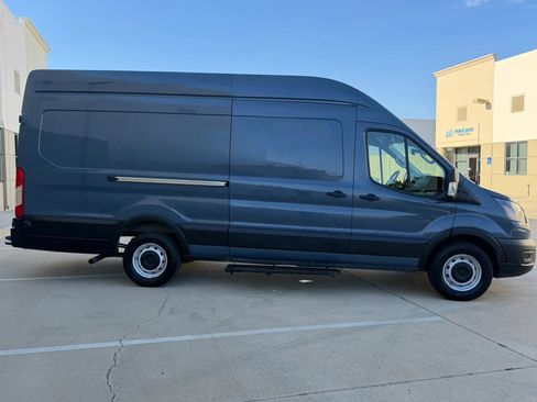 Used 2021 Ford Transit 250 148 High Roof Extended w/ Parcel Delivery Package RWD image 4