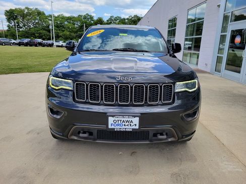 Used 2016 Jeep Grand Cherokee Limited 75th Anniversary AWD/4WD image 3