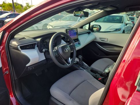 Used 2024 Toyota Corolla SE FWD image 19