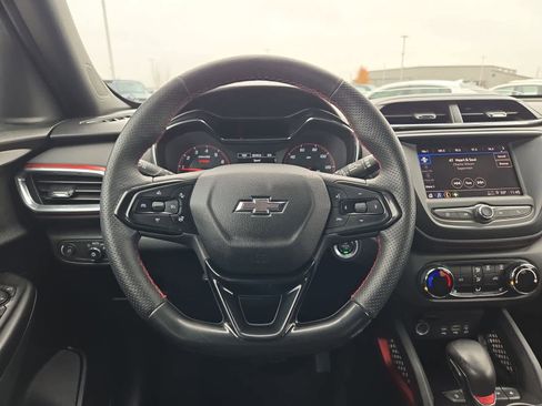 Used 2022 Chevrolet TrailBlazer RS image 22
