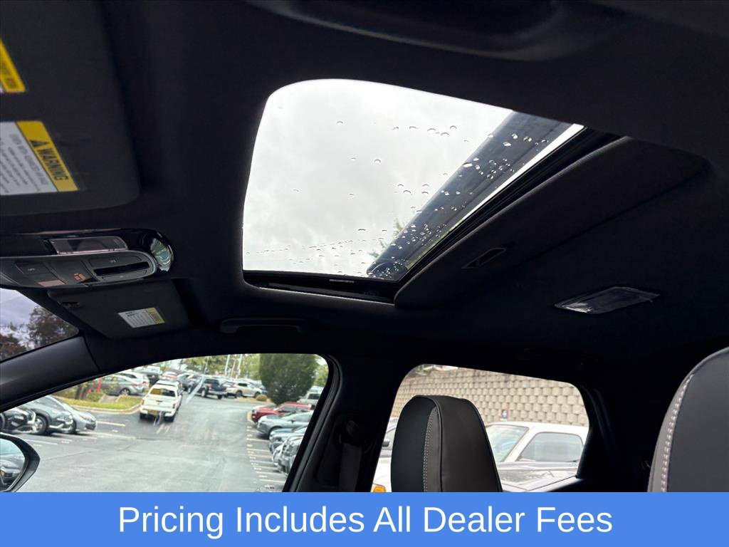 Used 2024 Hyundai Santa Cruz Limited AWD/4WD image 11