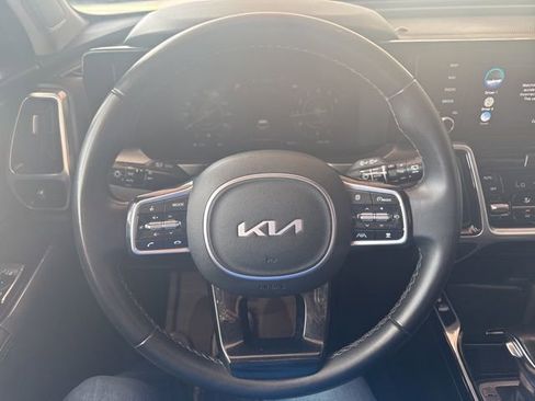 Used 2023 Kia Sorento SX AWD/4WD image 18