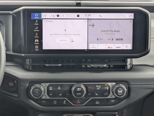 Certified 2026 Jeep Wrangler Unlimited Sahara AWD/4WD image 18