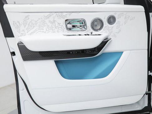 Used 2026 Rolls-Royce Cullinan Black Badge image 26