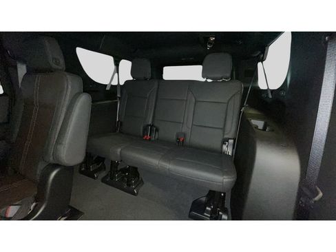 New 2026 Chevrolet Suburban High Country w/ Sun And Tow Package image 16
