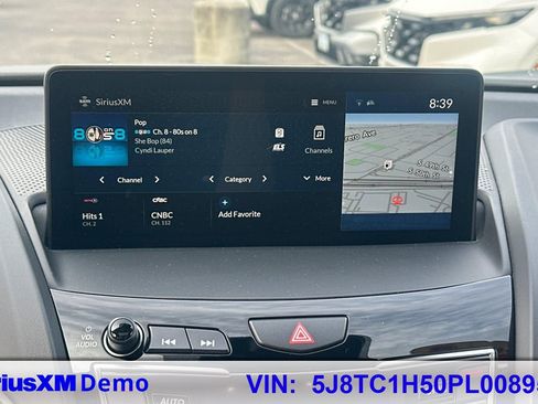 Used 2023 Acura RDX w/ Technology Package image 36