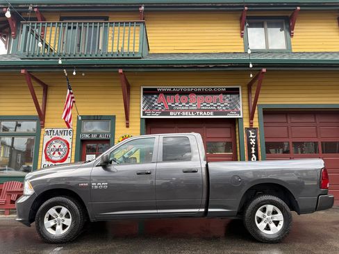 Used 2017 RAM 1500 Express AWD/4WD image 6
