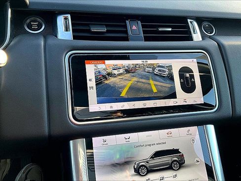 Used 2020 Land Rover Range Rover Sport HSE image 22