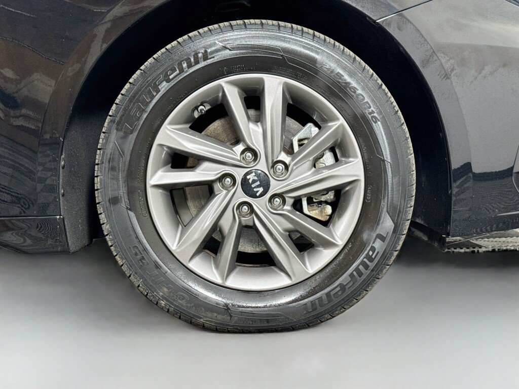 Used 2020 Kia Optima LX FWD image 41